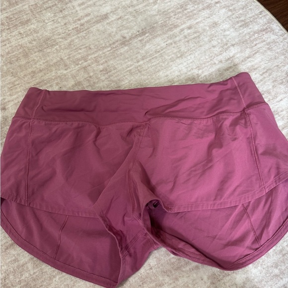 Lululemon Speed Up Short *2.5" size 10 - Picture 2 of 5